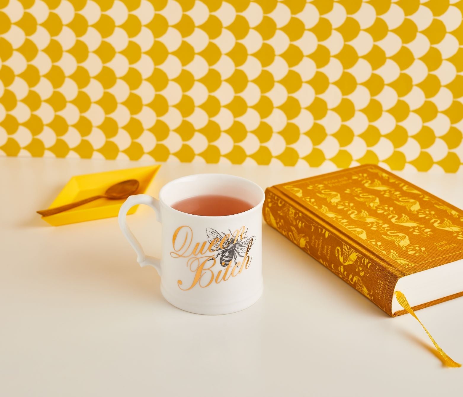 Queen Bitch Fine Bone China Mug, Gilded in Real 18ct Gold, 400ml Large Size - Cheeky Mare